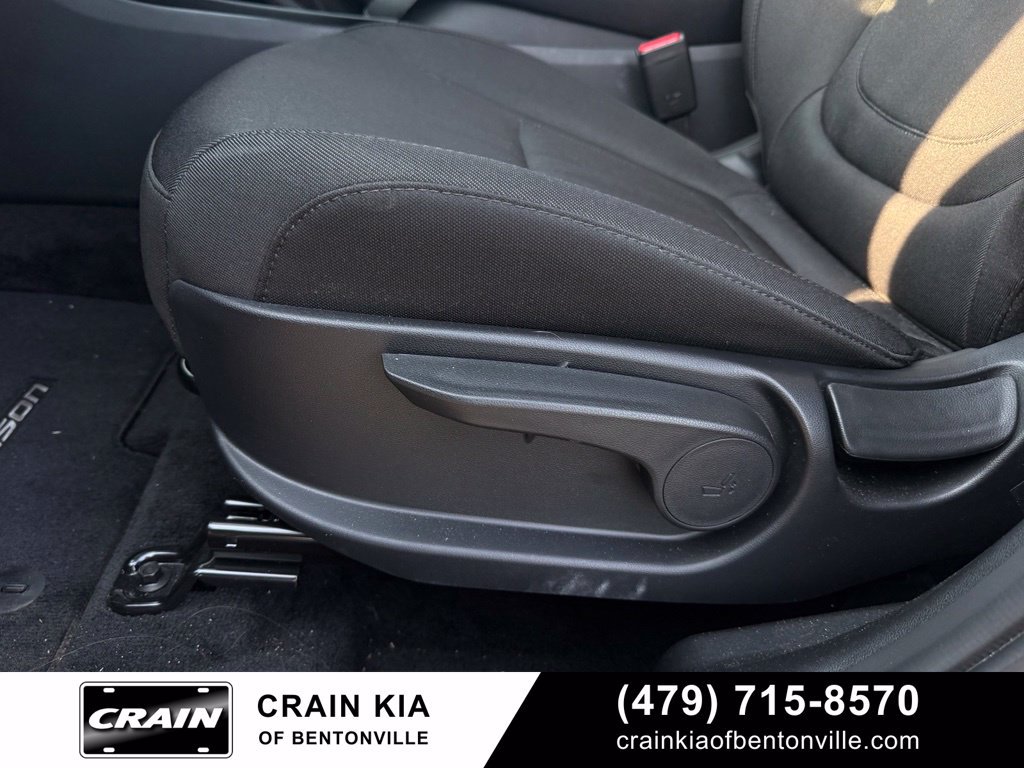 Used 2026 Hyundai Tucson Blue SE w/ Tow & Go Package AWD/4WD image 11