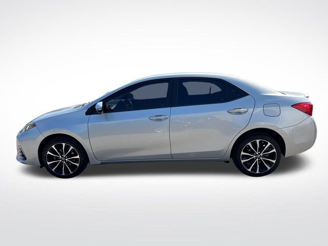 Used 2019 Toyota Corolla SE FWD image 2