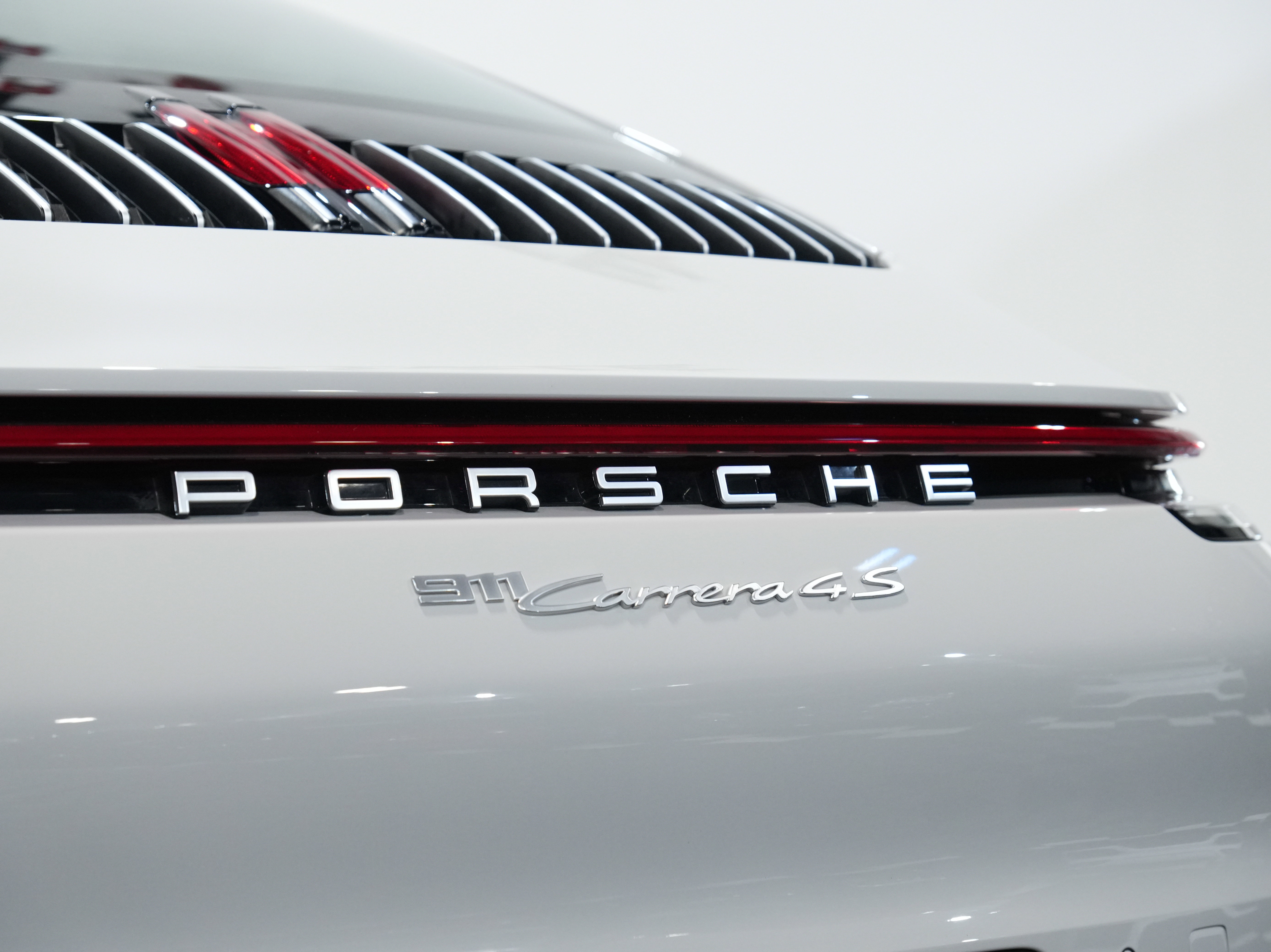 Used 2020 Porsche 911 Carrera 4S image 19