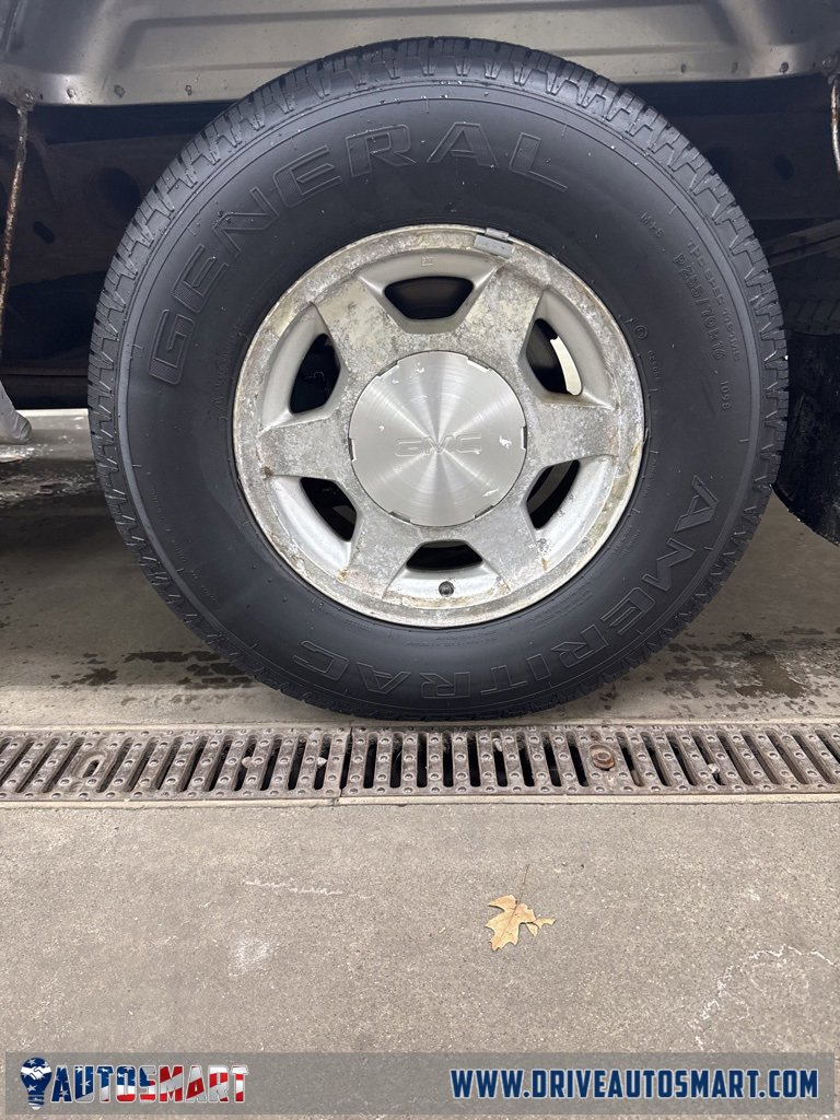 Used 2004 GMC Sierra 1500 SLE w/ Light Duty Power Package image 10