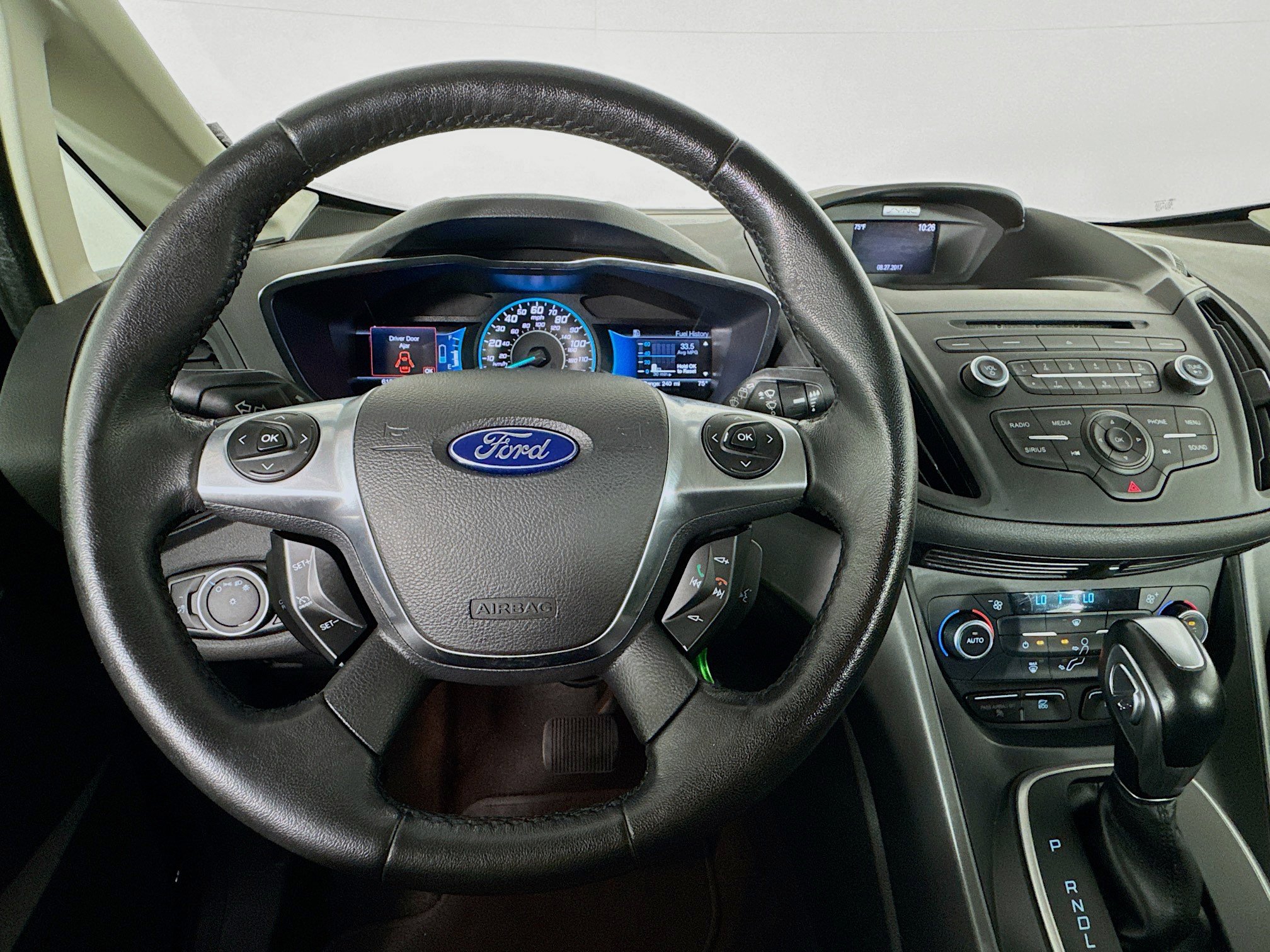 Used 2017 Ford C-MAX SE FWD image 11