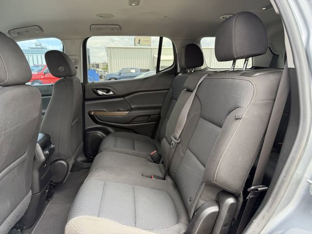 Used 2021 GMC Acadia SLE image 17