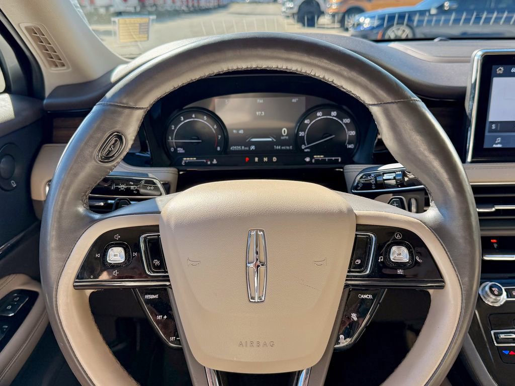 Certified 2020 Lincoln Corsair Reserve w/ Equipment Group 201A image 20