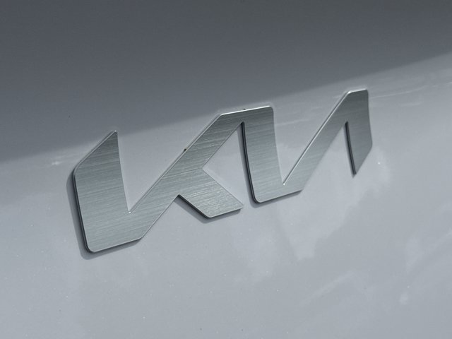 New 2026 Kia Sportage SX AWD/4WD image 32