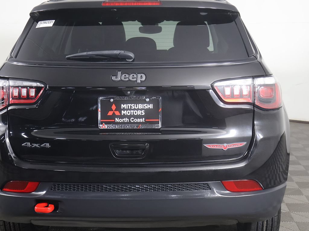Used 2022 Jeep Compass Trailhawk AWD/4WD image 14