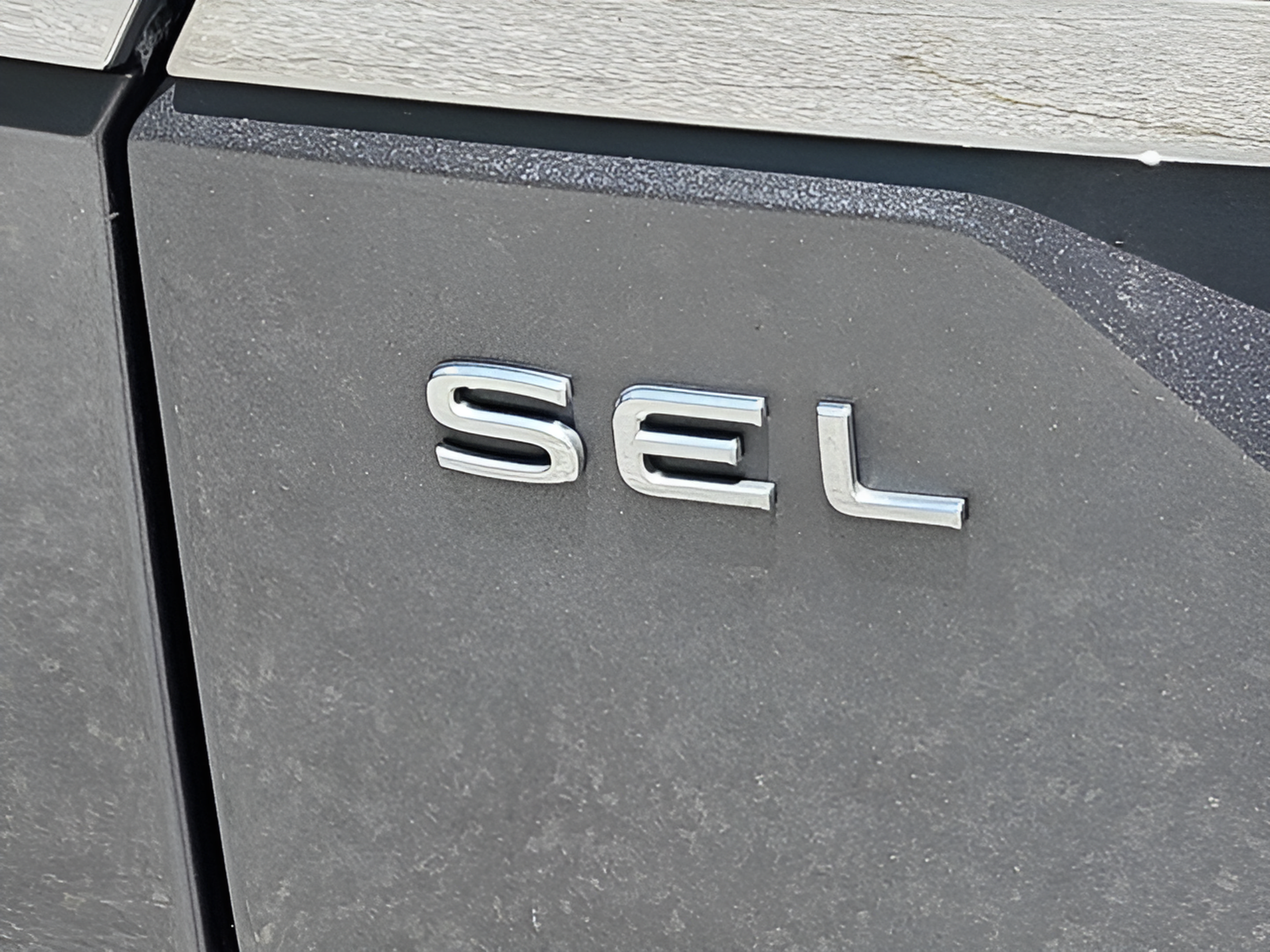 Used 2024 Volkswagen Atlas SEL AWD/4WD image 32