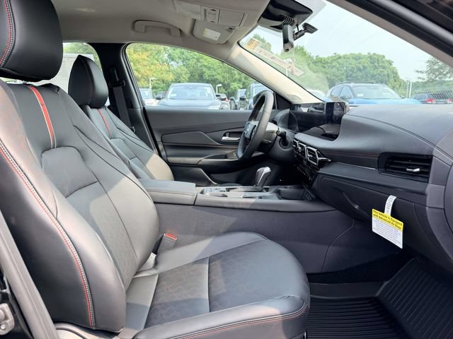New 2026 Nissan Sentra SR w/ SR Premium Package FWD image 10