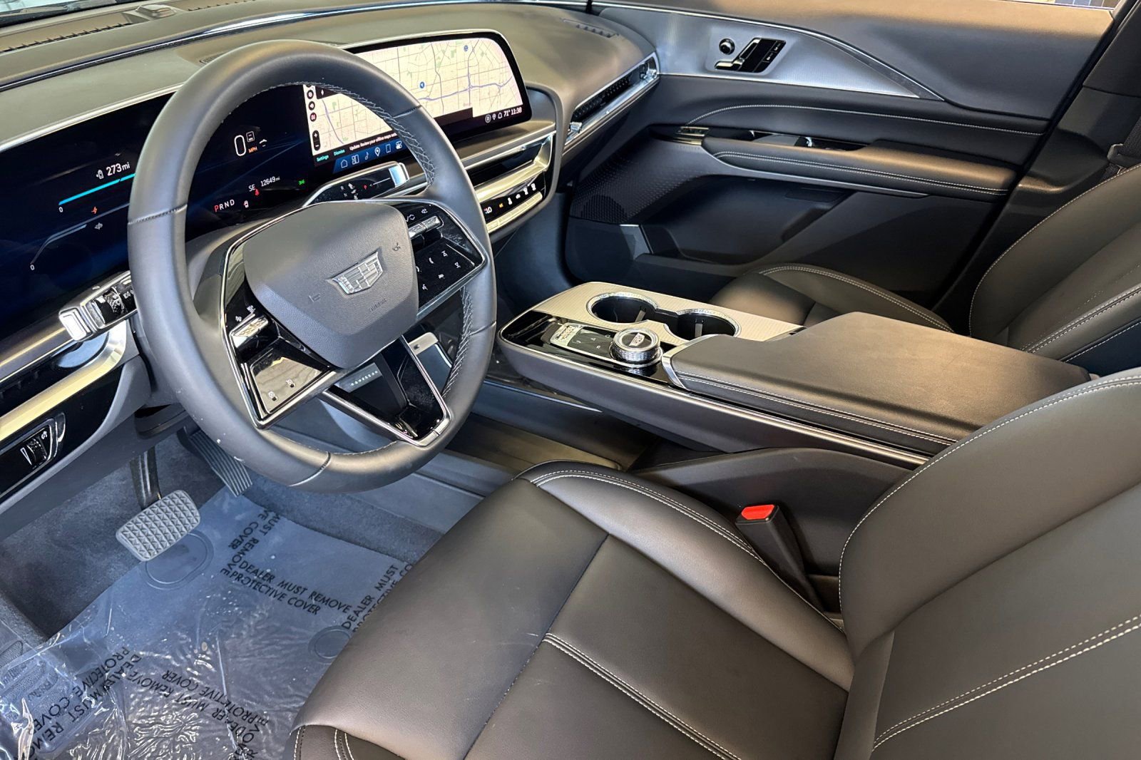 Used 2024 Cadillac Lyriq Tech w/ Driver Assist Package AWD/4WD image 9