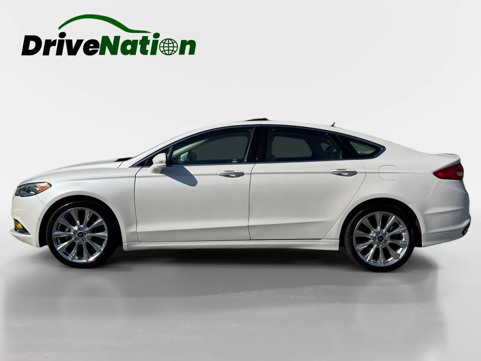 Used 2017 Ford Fusion Platinum FWD image 8