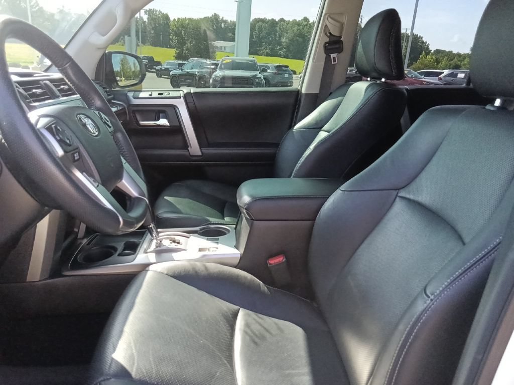 Used 2021 Toyota 4Runner Limited RWD image 16