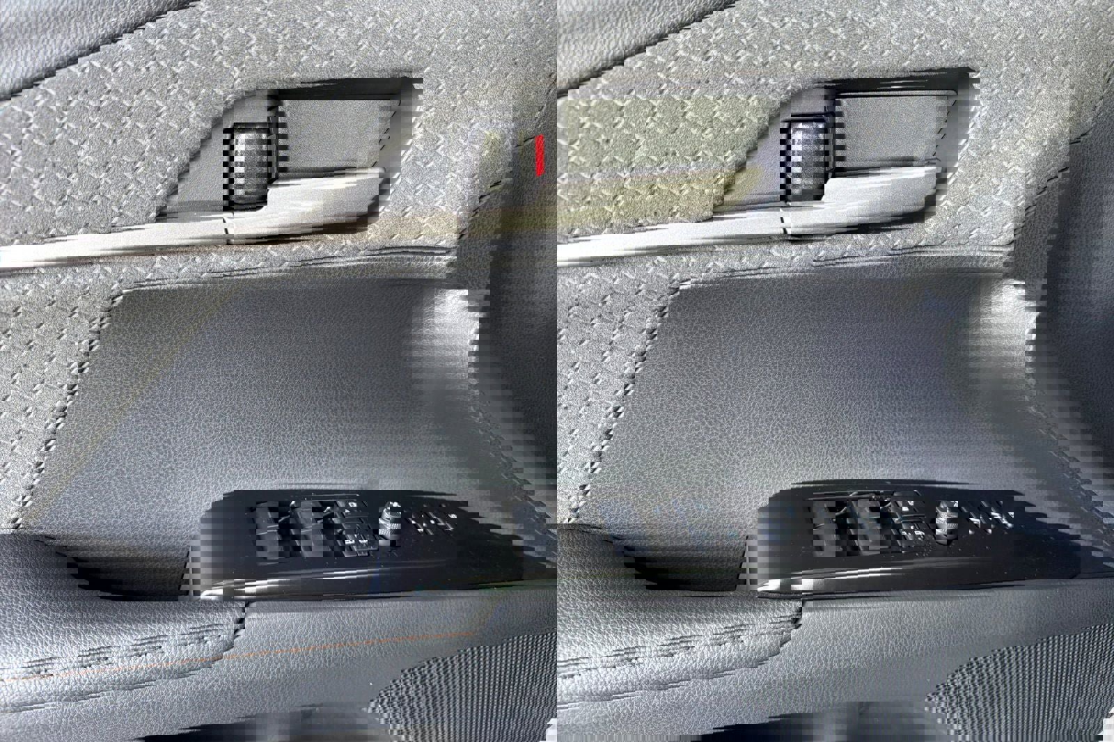 New 2026 Toyota Camry XLE AWD/4WD image 12