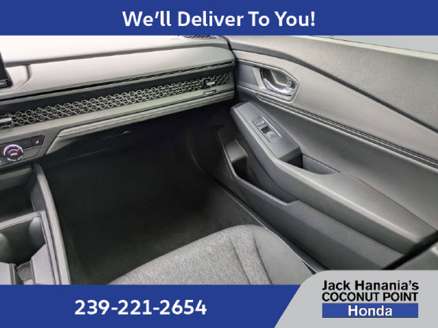 Used 2025 Honda Accord SE image 17