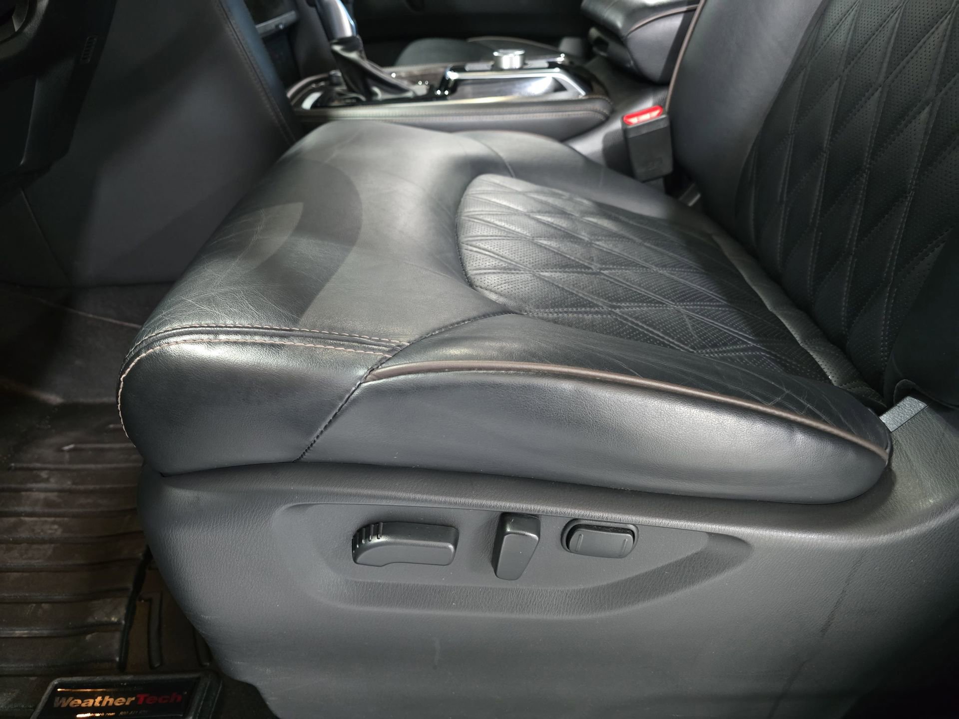 Used 2023 Nissan Armada Platinum w/ Captain's Chairs Package AWD/4WD image 28
