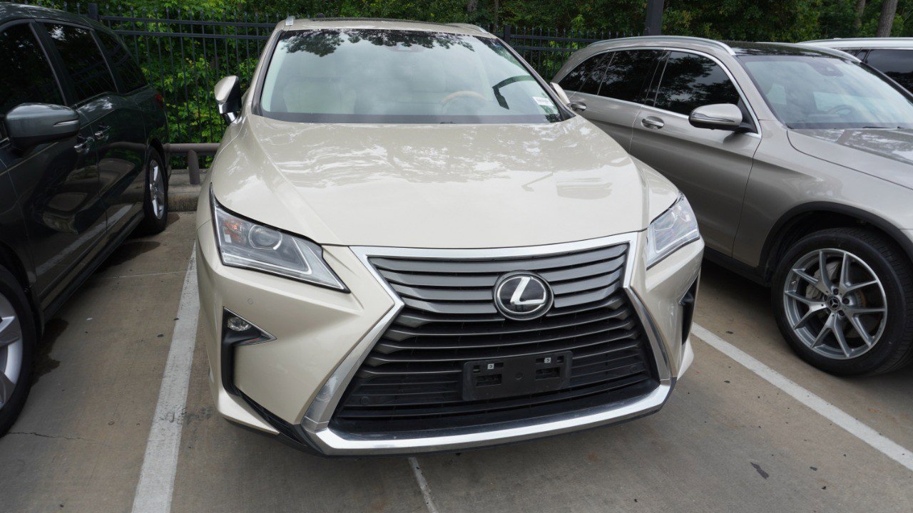 Used 2018 Lexus RX 350 FWD w/ Premium Package image 2