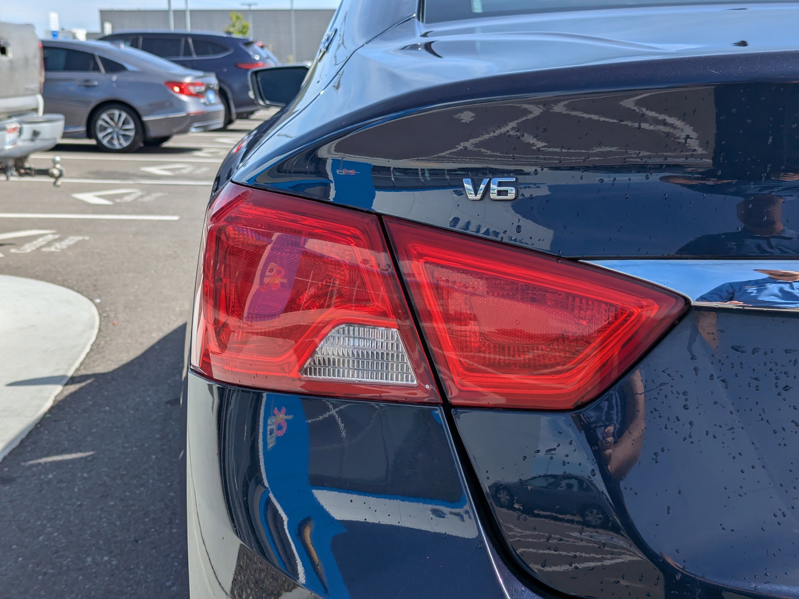 Used 2018 Chevrolet Impala Premier FWD image 42