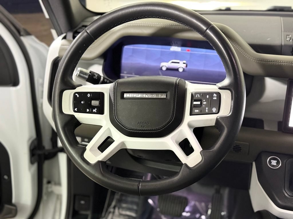 Used 2020 Land Rover Defender 110 HSE AWD/4WD image 11