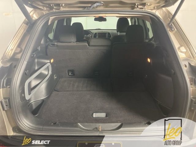 Used 2016 Jeep Cherokee Latitude w/ Comfort/Convenience Group image 22