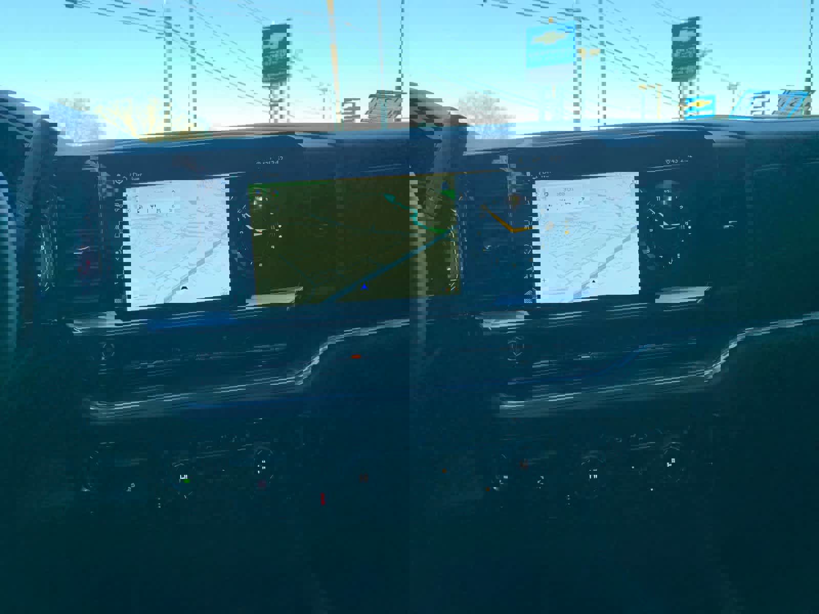 Certified 2025 Chevrolet Silverado 2500 LTZ w/ LTZ Convenience Package image 25