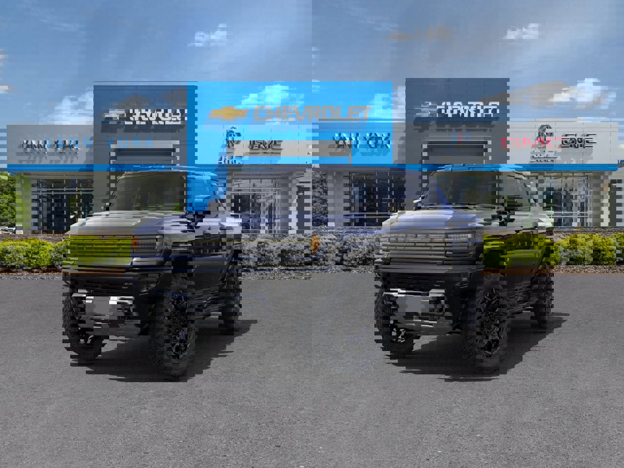 New 2025 GMC Hummer EV 2X image 32