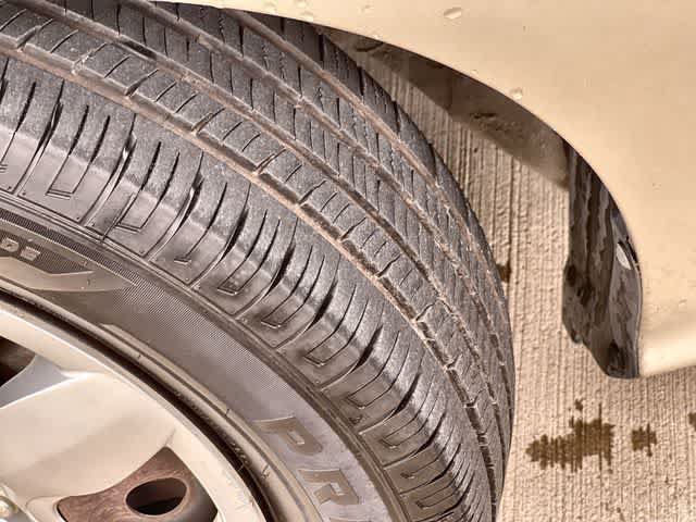 Used 2008 Hyundai Elantra Sedan FWD image 23