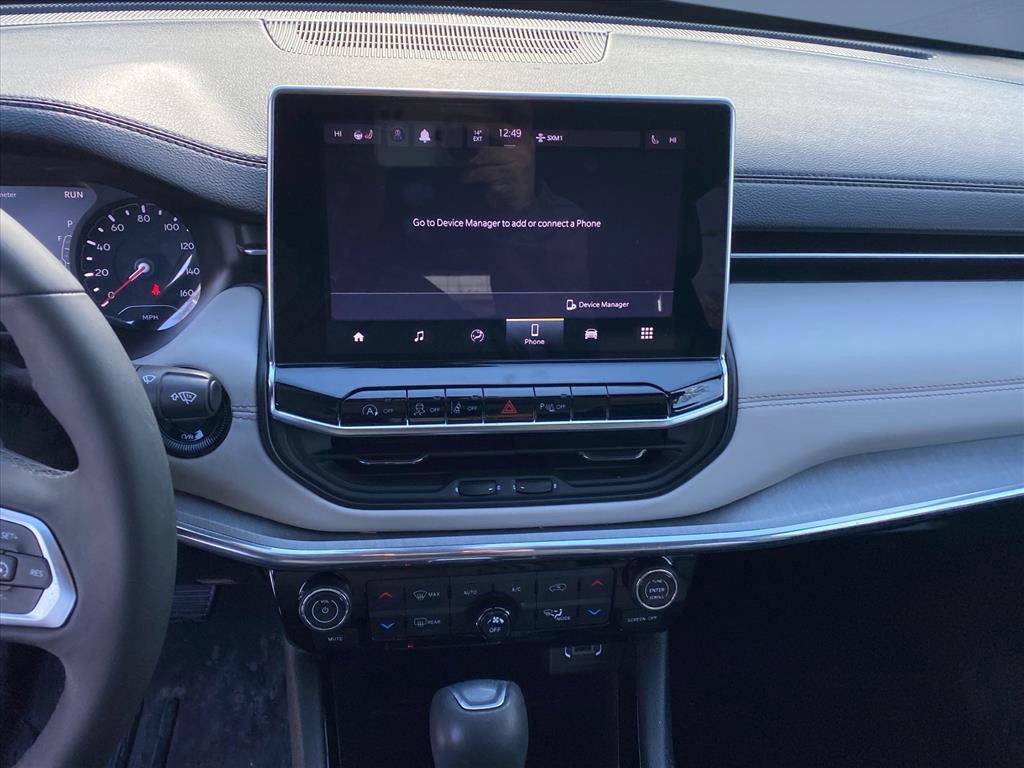 Used 2023 Jeep Compass Limited image 7