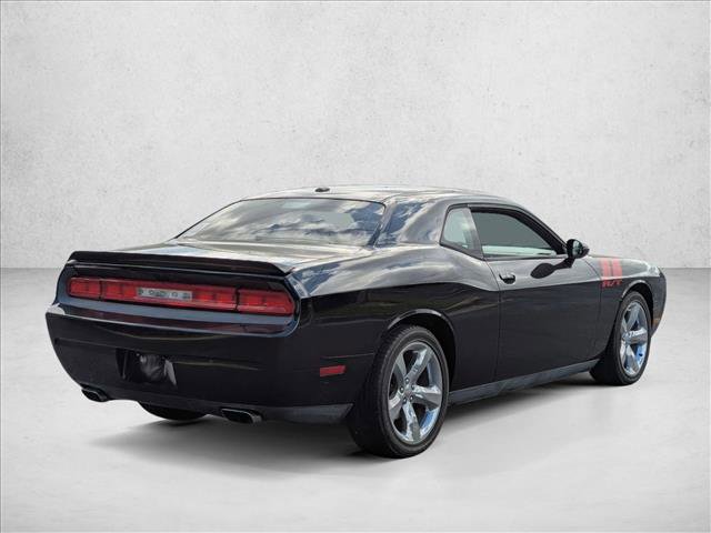 Used 2013 Dodge Challenger R/T RWD image 5