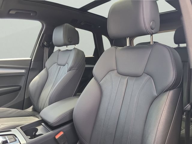 Used 2025 Audi Q5 2.0T Premium AWD/4WD image 19