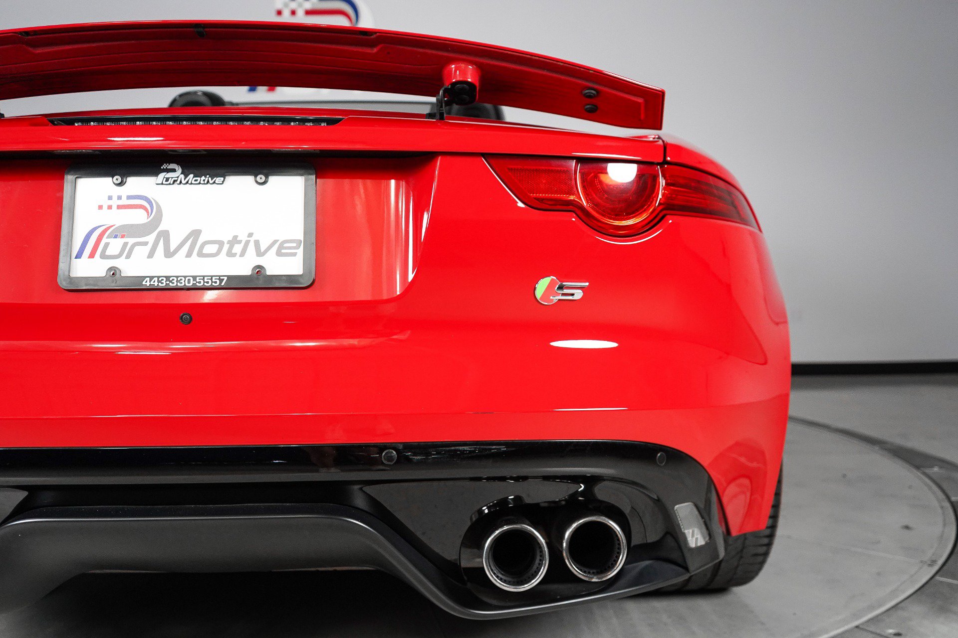 Used 2014 Jaguar F-TYPE S RWD image 17