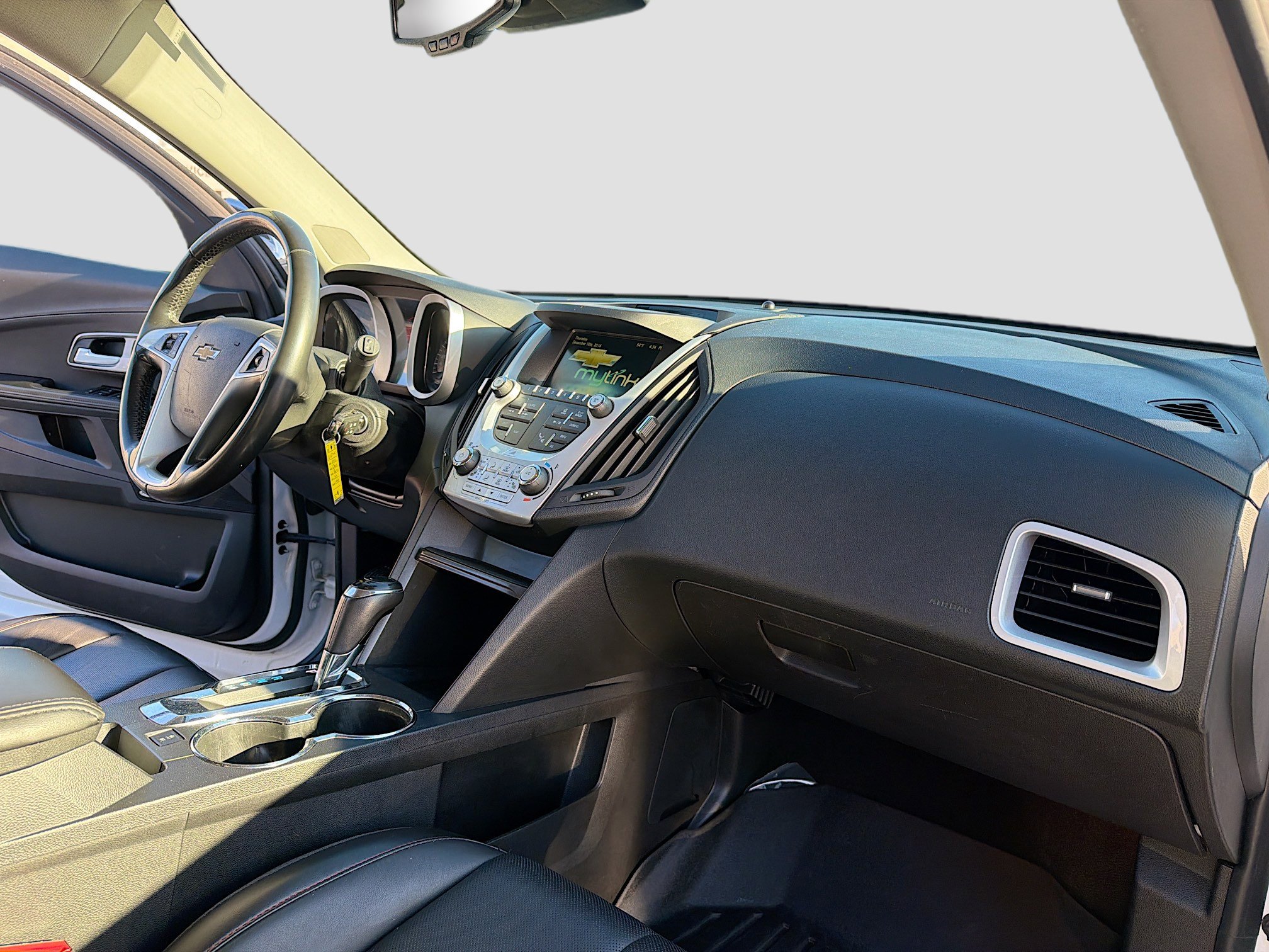 Used 2016 Chevrolet Equinox LTZ w/ Enhanced Convenience Package AWD/4WD image 5