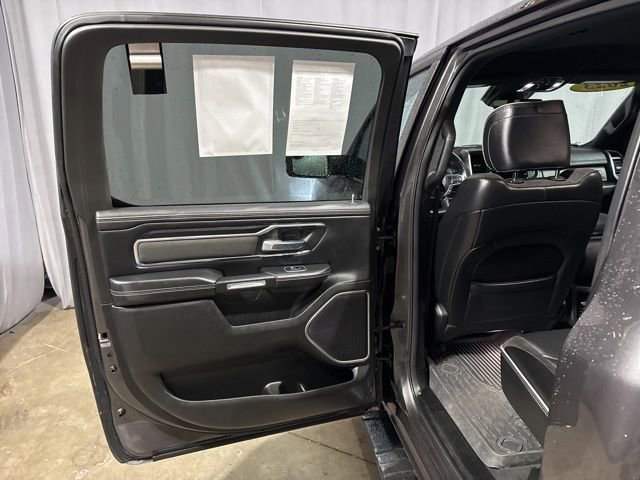 Used 2023 RAM 1500 Laramie AWD/4WD image 27