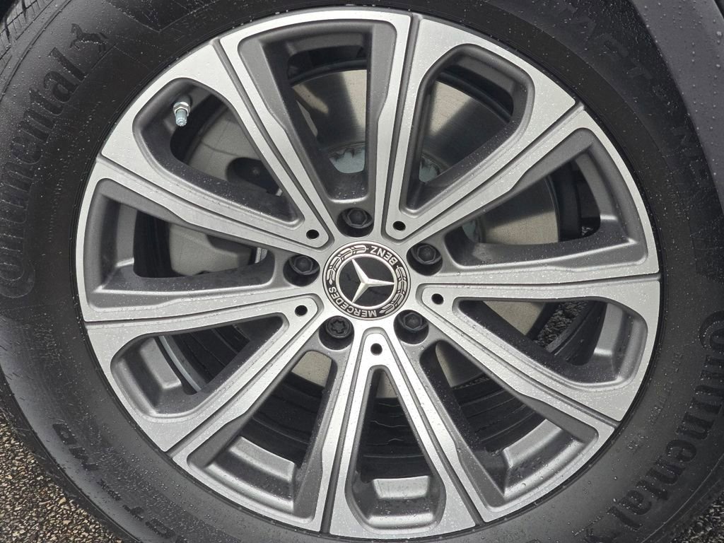 New 2026 Mercedes-Benz GLC 300 4MATIC image 11