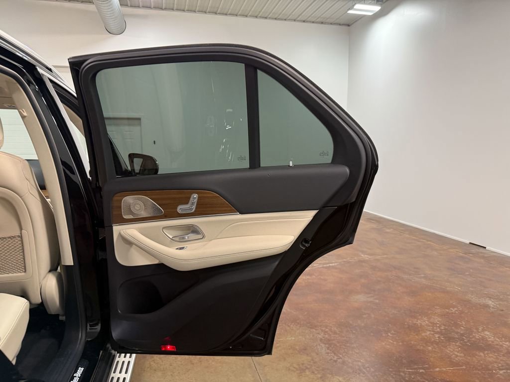 Used 2023 Mercedes-Benz GLE 350 4MATIC w/ 3rd Row Seat Package image 65