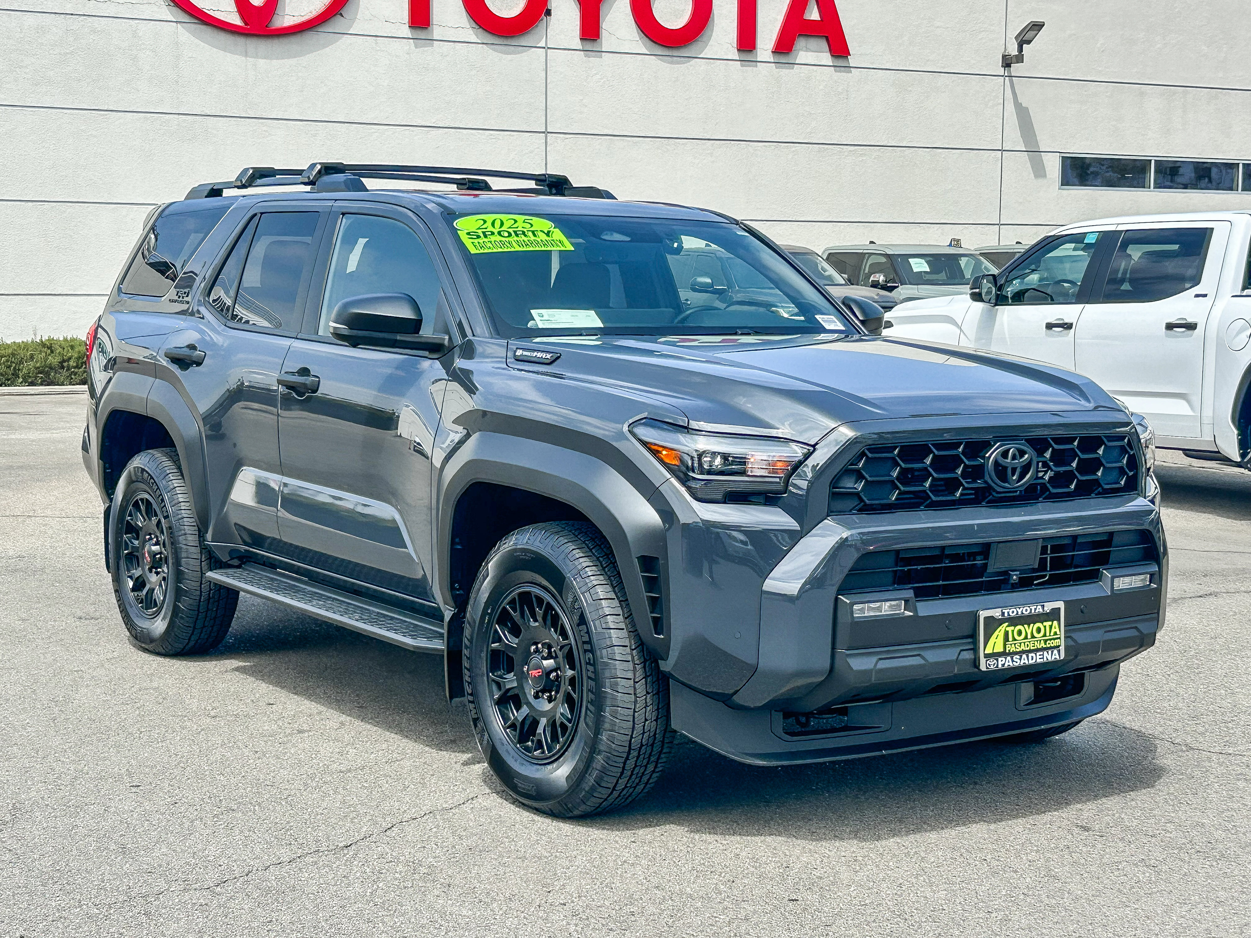 Used 2025 Toyota 4Runner TRD Off-Road Premium AWD/4WD image 3