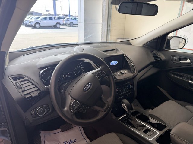 Used 2018 Ford Escape SE w/ SE Sync 3 Package image 9