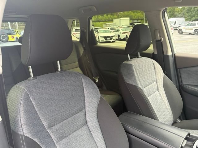 Used 2023 Nissan Rogue SV AWD/4WD image 28