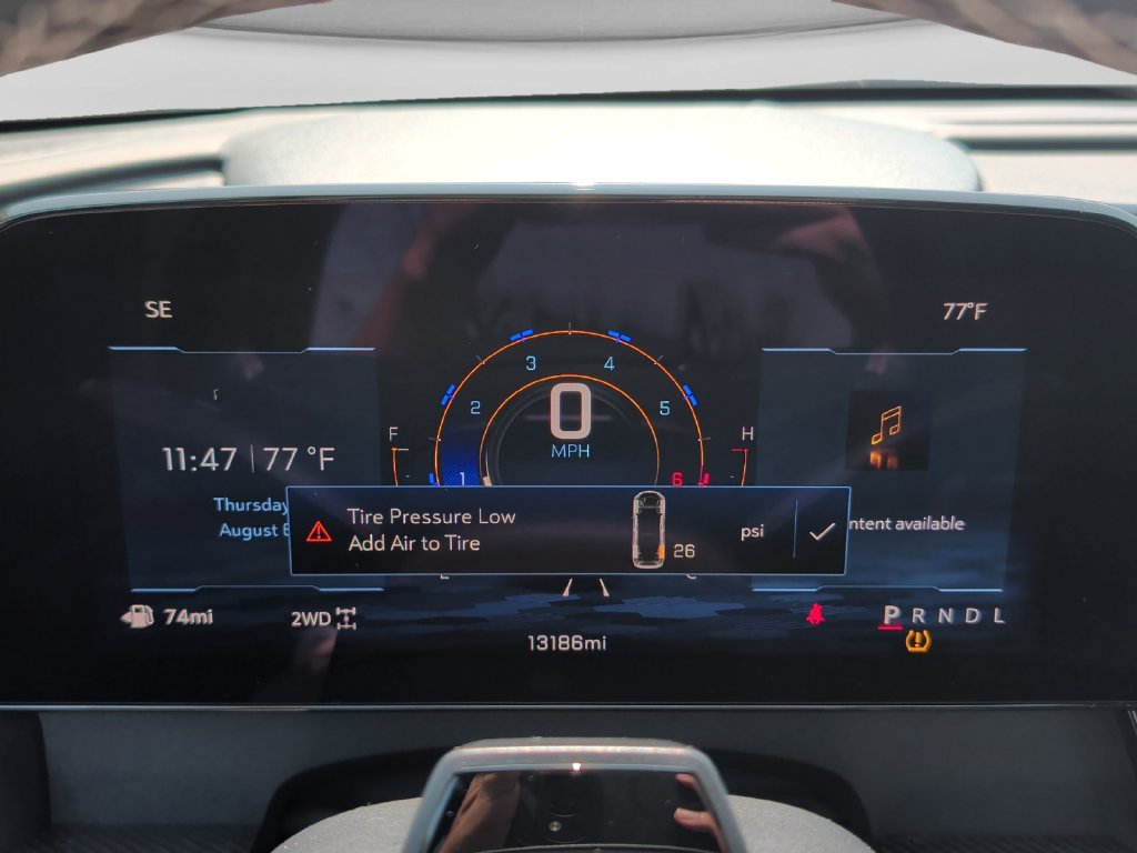 Used 2026 Chevrolet Traverse High Country w/ LPO, Floor Liner Package AWD/4WD image 10