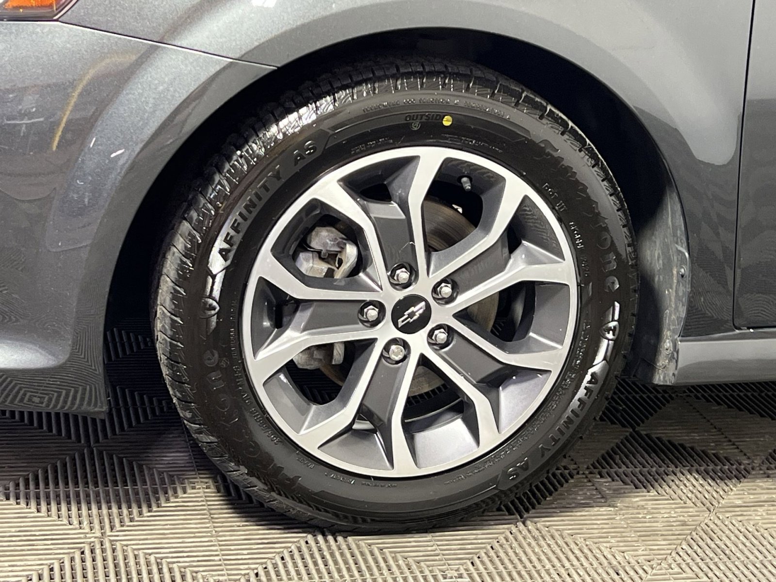 Used 2020 Chevrolet Sonic LT image 12