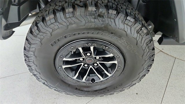 Used 2025 Jeep Wrangler Unlimited Rubicon image 58