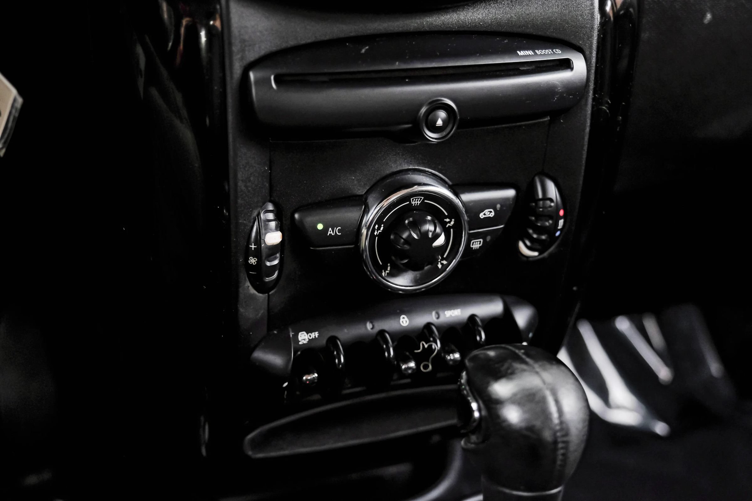 Used 2014 MINI Cooper Countryman FWD image 24