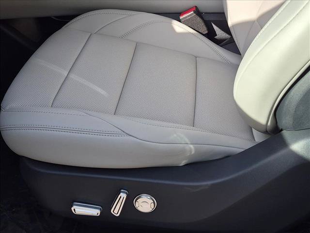 New 2026 Lincoln Nautilus Premier w/ Equipment Group 102A AWD/4WD image 4