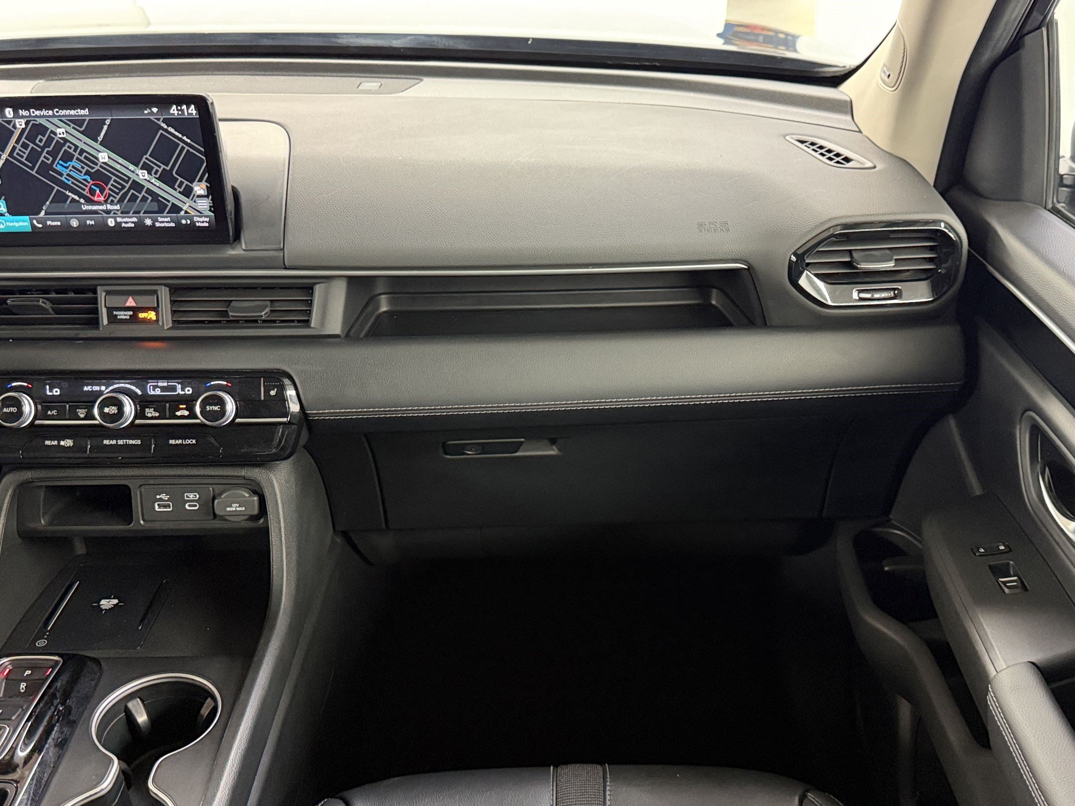 Certified 2024 Honda Pilot Touring image 30