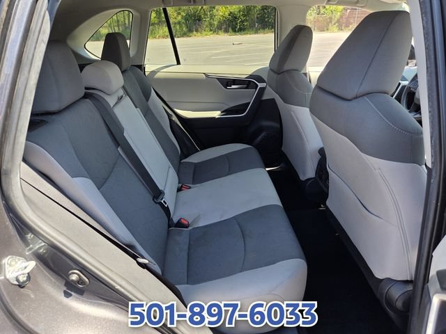 Used 2021 Toyota RAV4 XLE FWD image 14