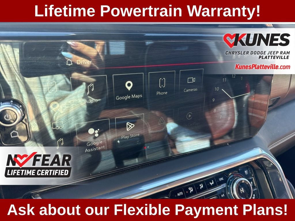 Used 2025 GMC Sierra 3500 Denali Ultimate AWD/4WD image 32