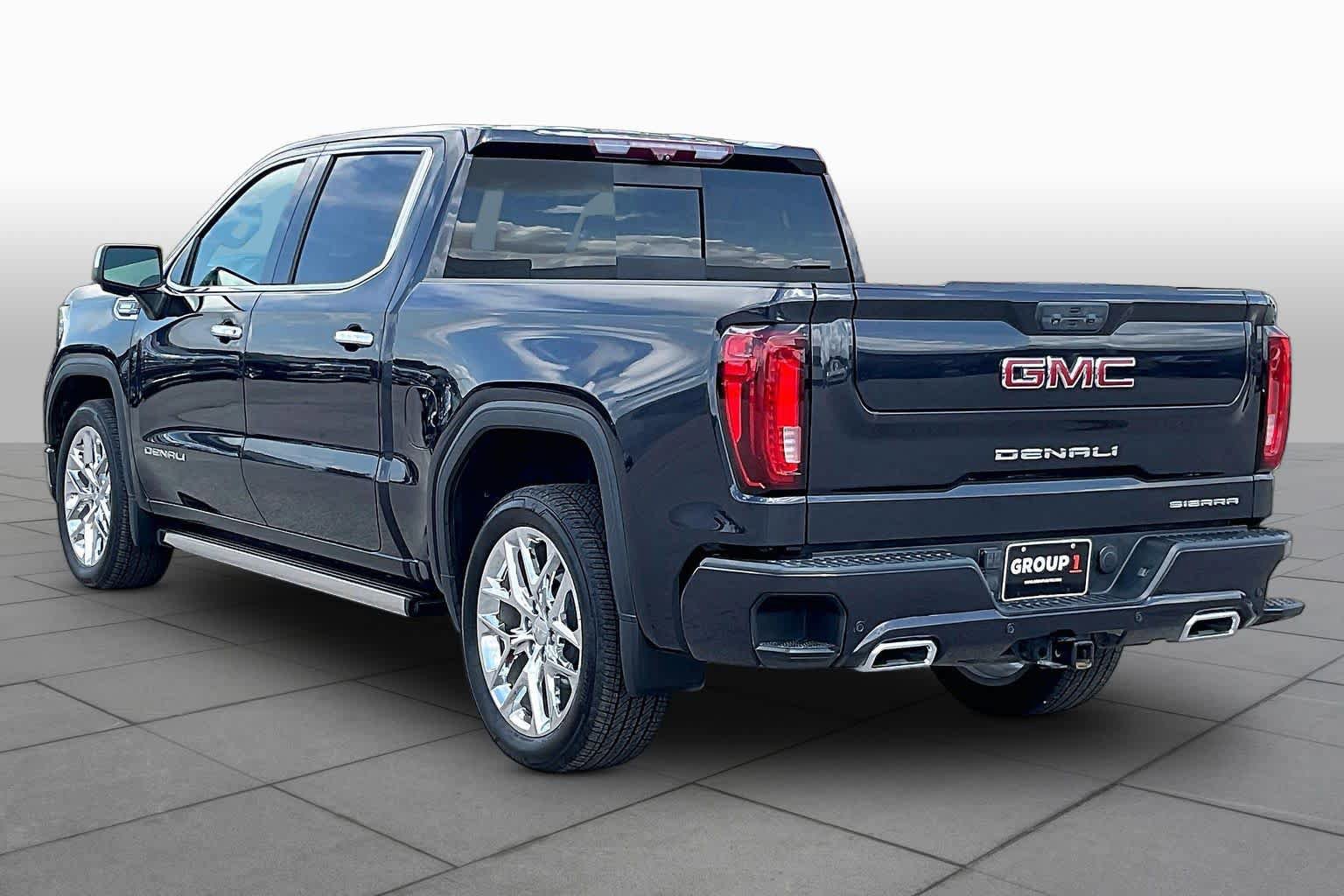 Used 2023 GMC Sierra 1500 Denali RWD image 12