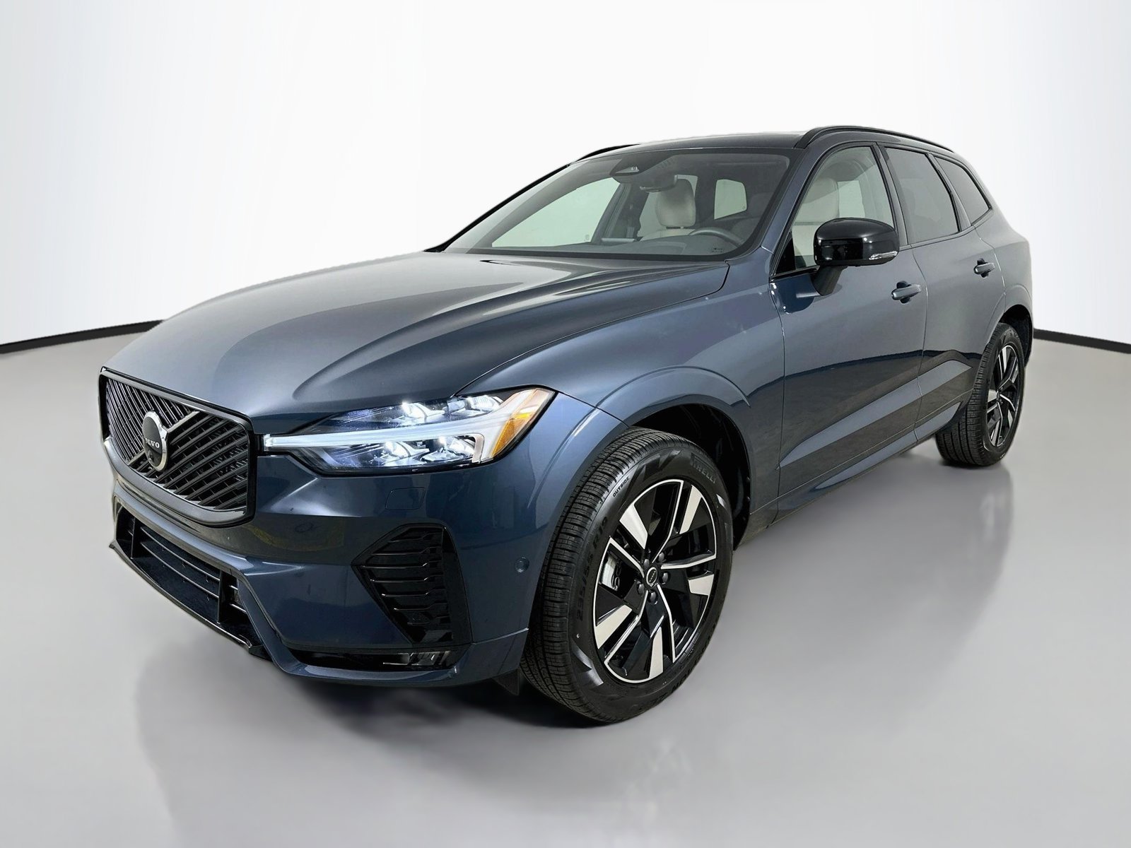 New 2026 Volvo XC60 B5 Plus w/ Protection Package Premier AWD/4WD image 1