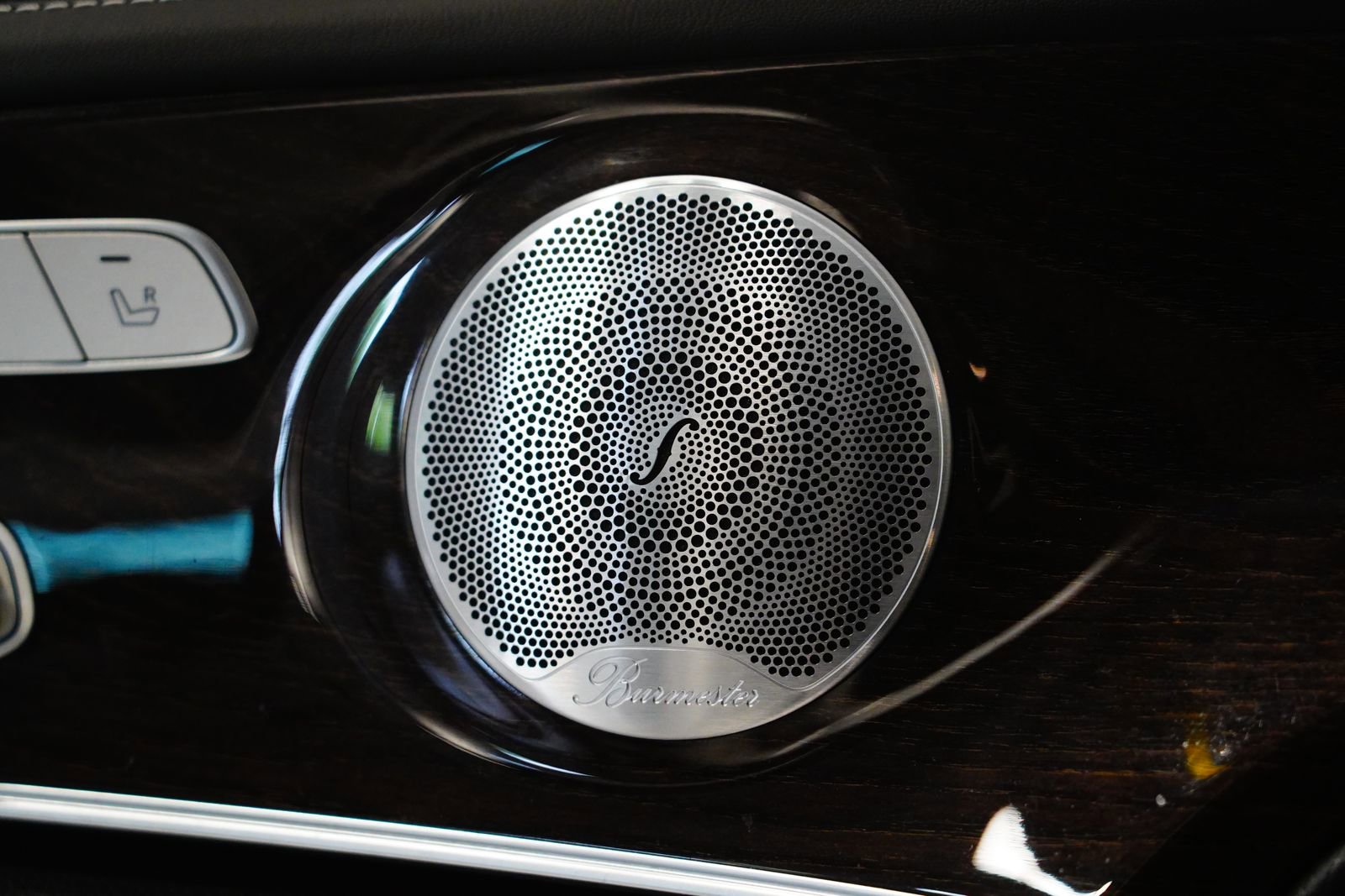 Used 2019 Mercedes-Benz E 63 AMG S image 28