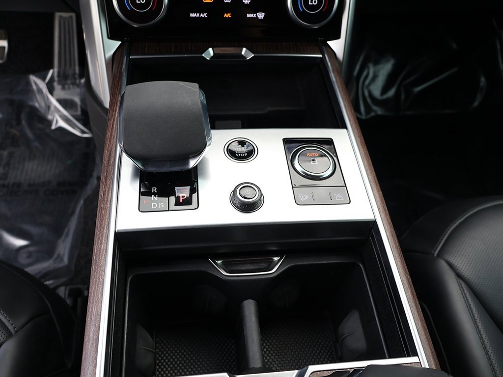 Used 2023 Land Rover Range Rover SE image 63