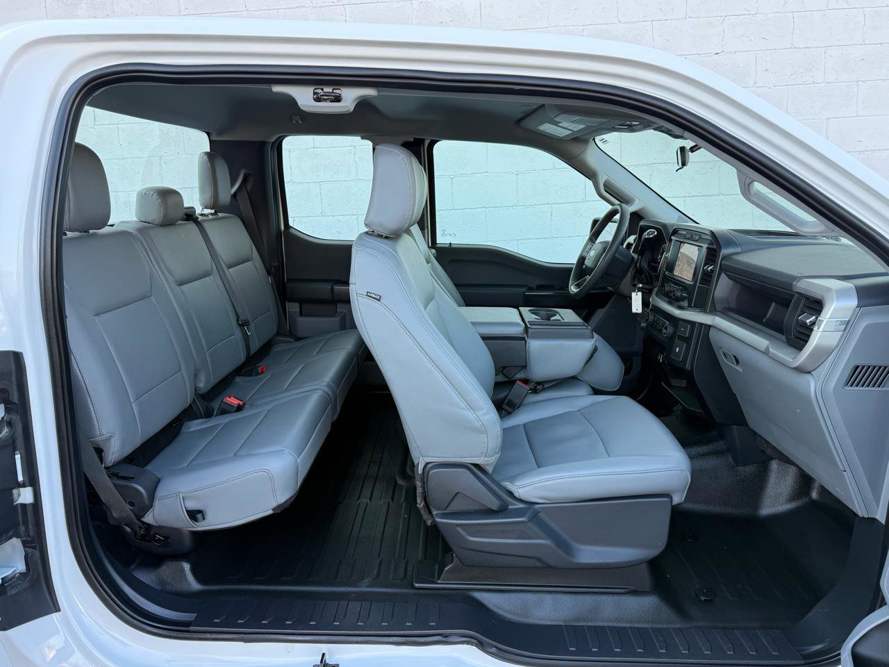 Used 2023 Ford F150 XL image 16