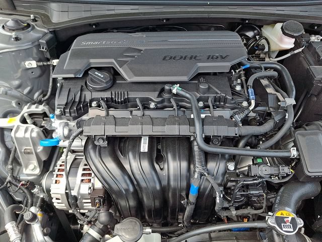 New 2026 Hyundai Elantra Sport FWD image 19