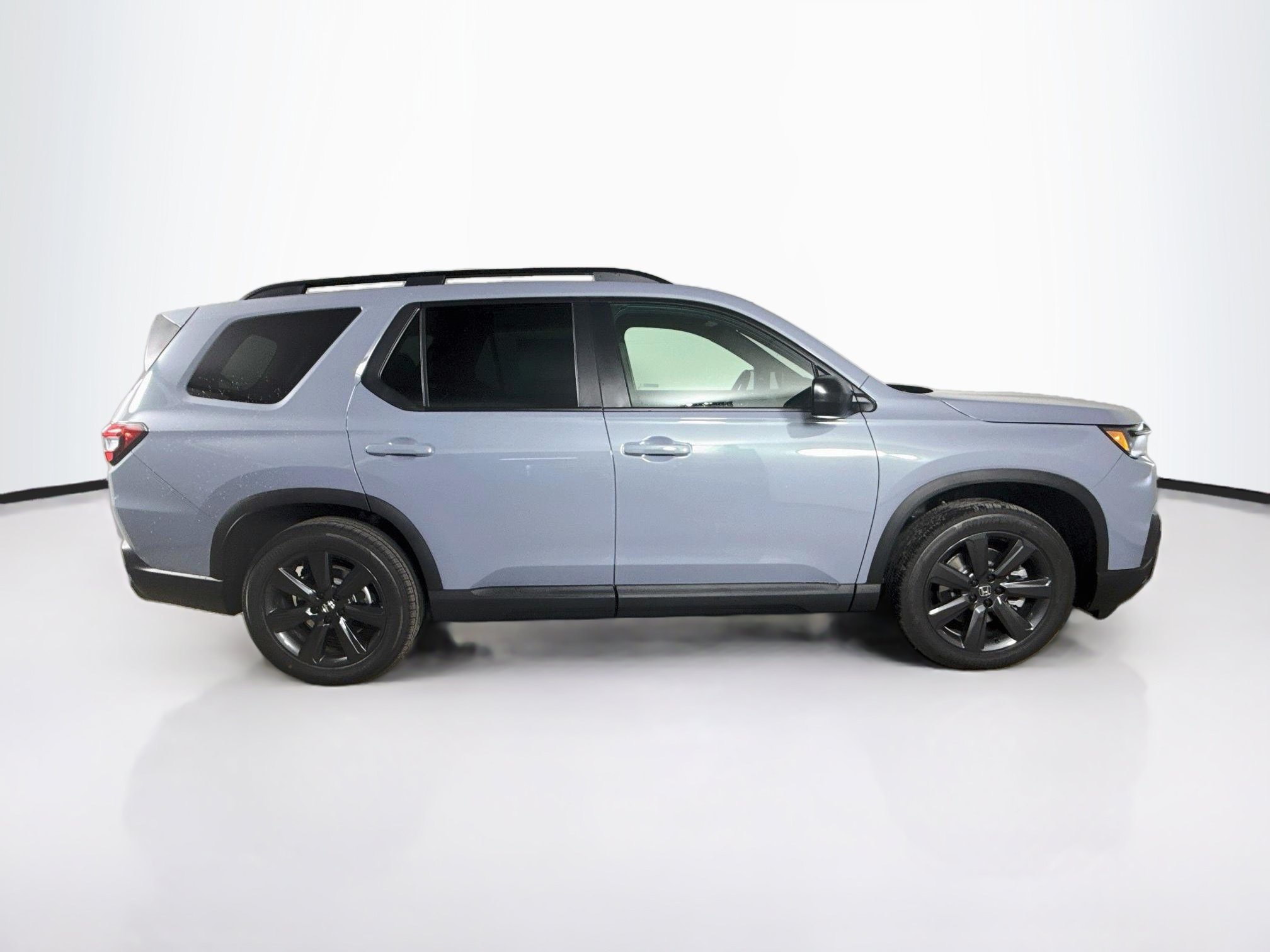 New 2026 Honda Pilot Sport image 2